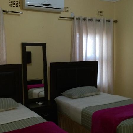 Cypress Executive Lodge Livingstone Ngoại thất bức ảnh