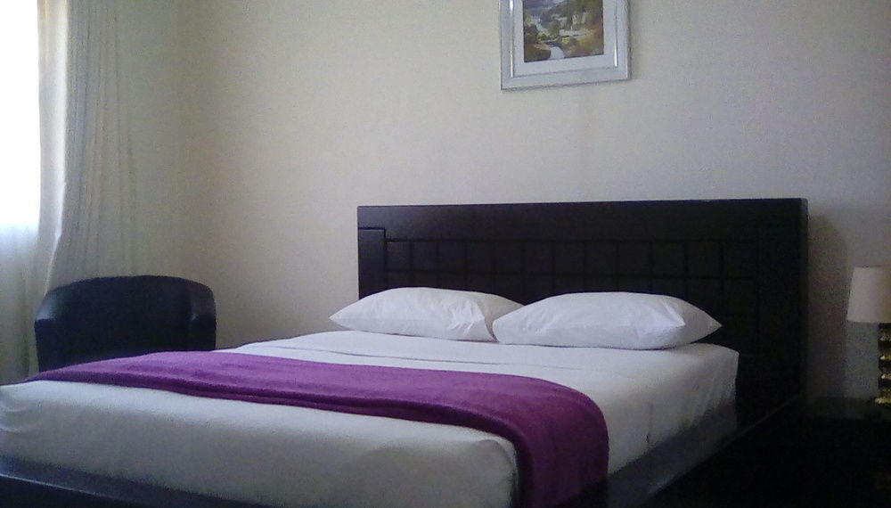 Cypress Executive Lodge Livingstone Ngoại thất bức ảnh