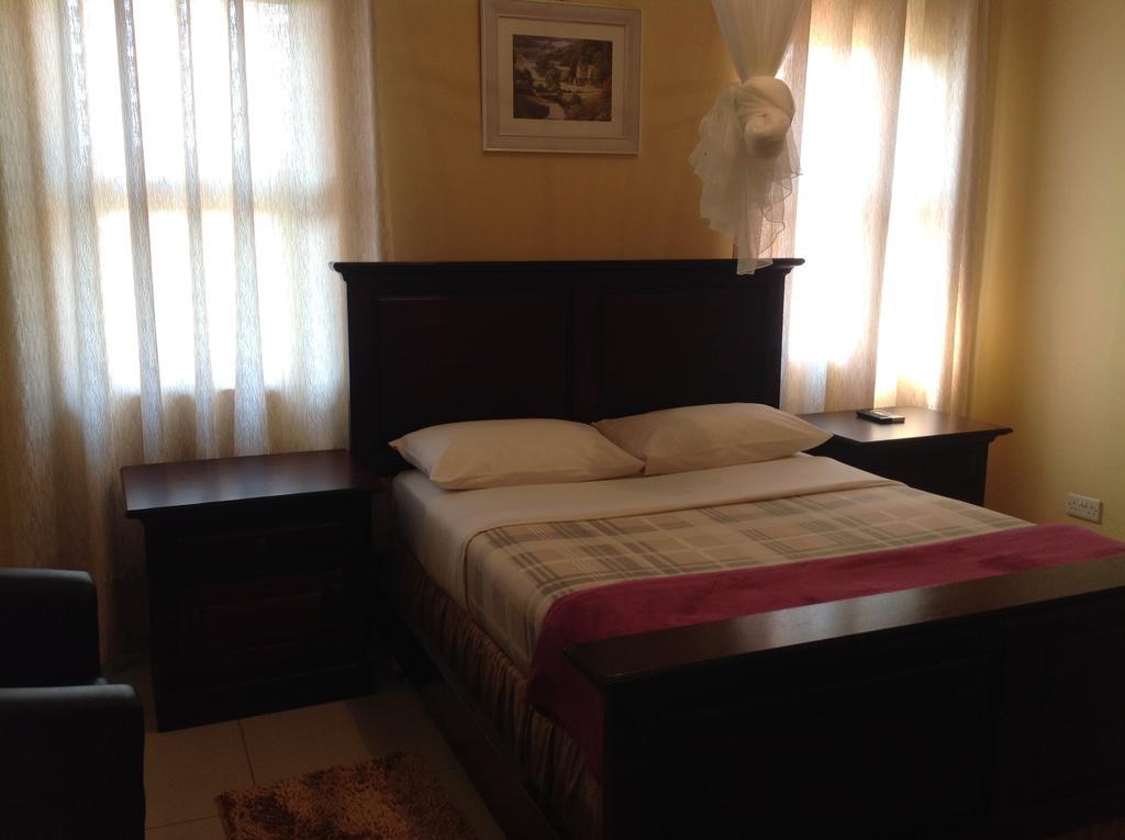 Cypress Executive Lodge Livingstone Ngoại thất bức ảnh